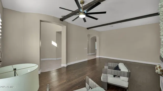 a bathroom with a toilet