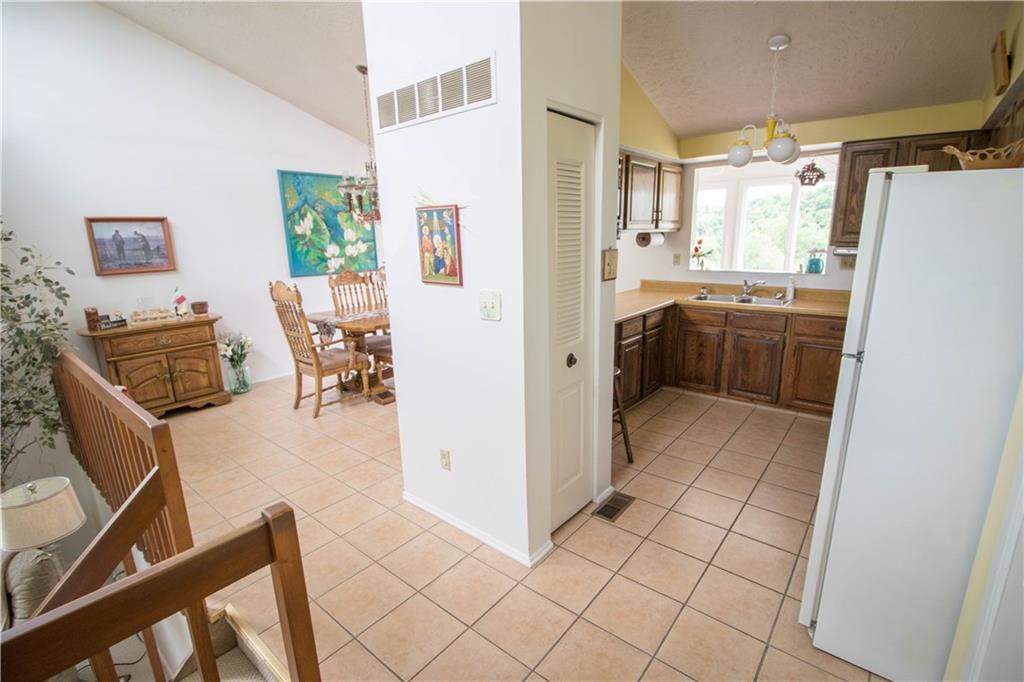 534 Clover Hill Road California, PA 15427 - Photo 13 of 25 Gallery Image 13