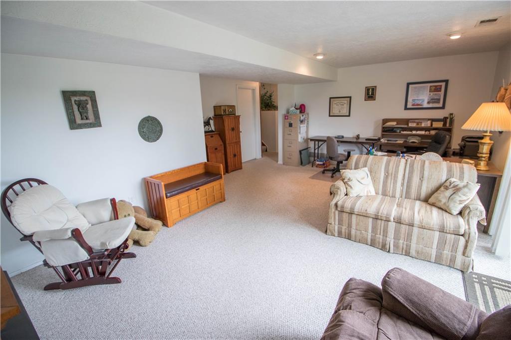 534 Clover Hill Road California, PA 15427 - Photo 19 of 25 Gallery Image 19