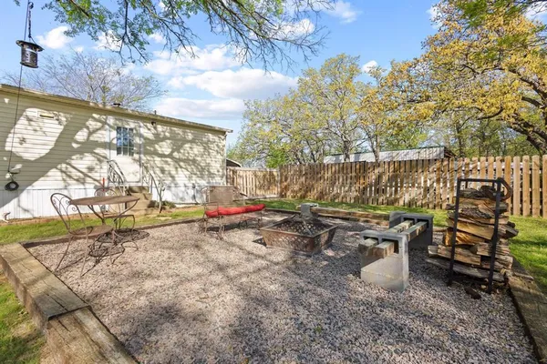 $199,000 | 146 Will Stutley Drive, Gordonville, TX 76245