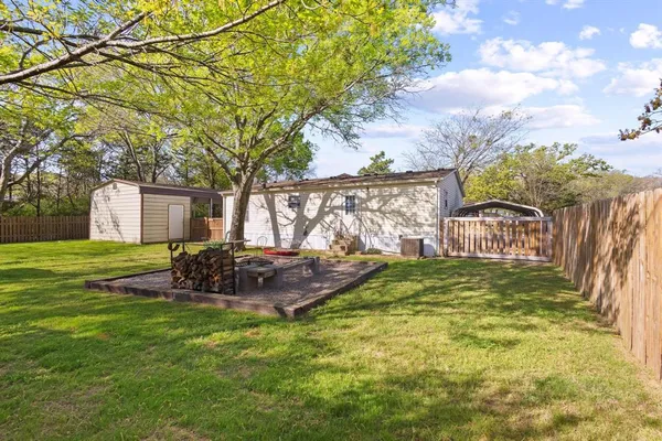 $199,000 | 146 Will Stutley Drive, Gordonville, TX 76245