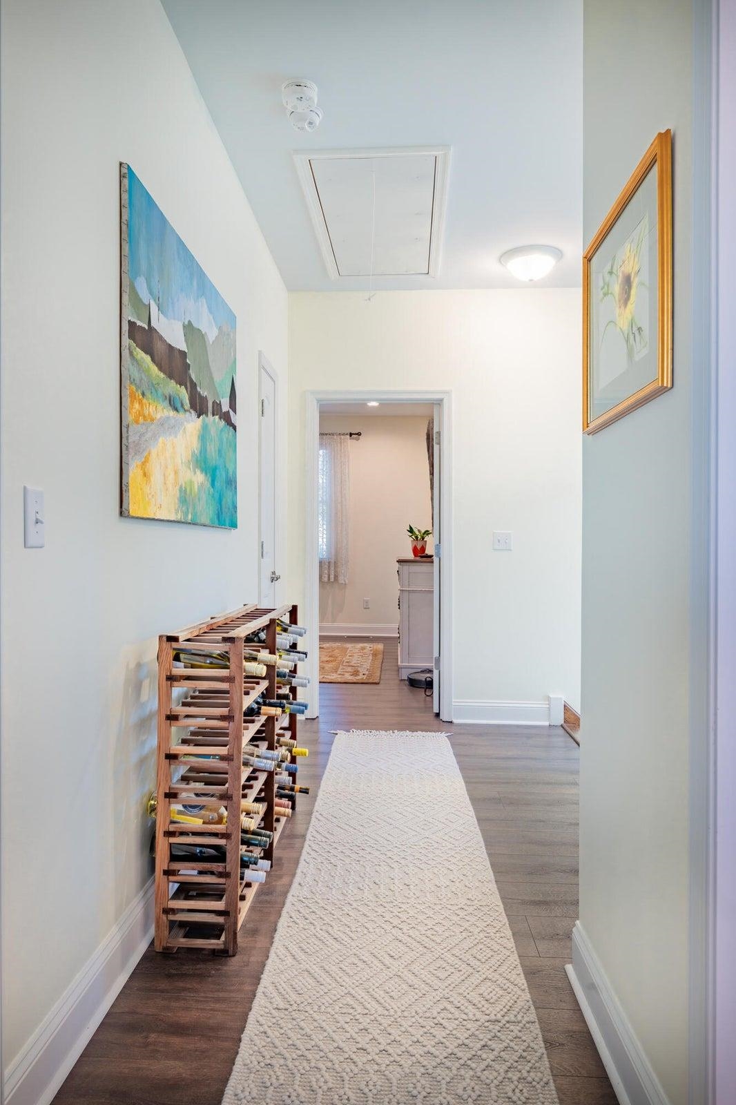 43 Chamberlain Loop Lexington, VA 24450 - Photo 43 of 47 Upper Hallway