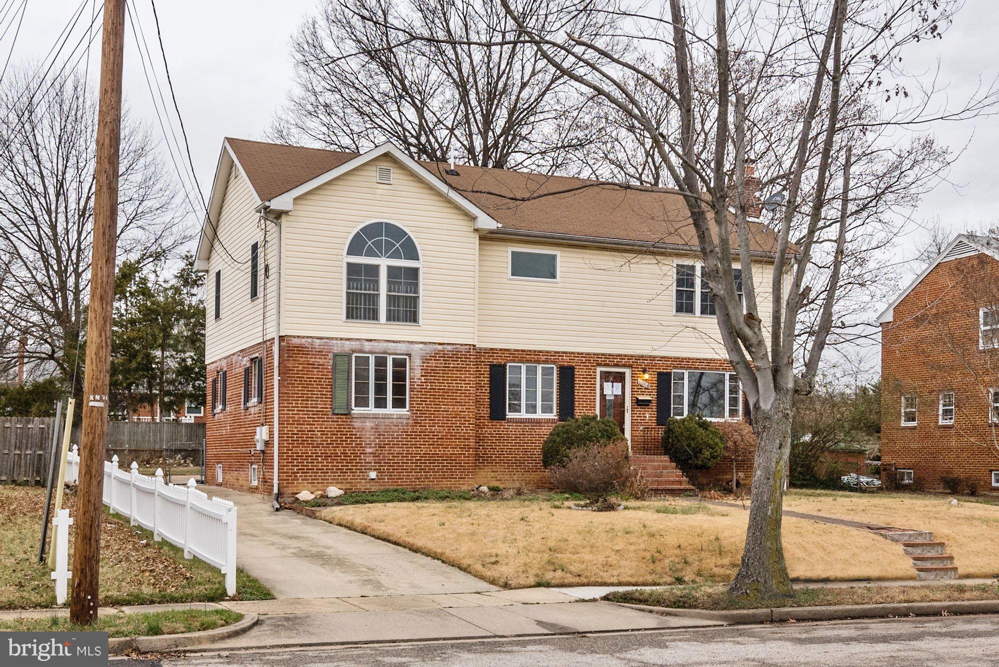 6006 Craig Street Springfield, VA 22150 - Photo 2 of 29 Exterior (Front)