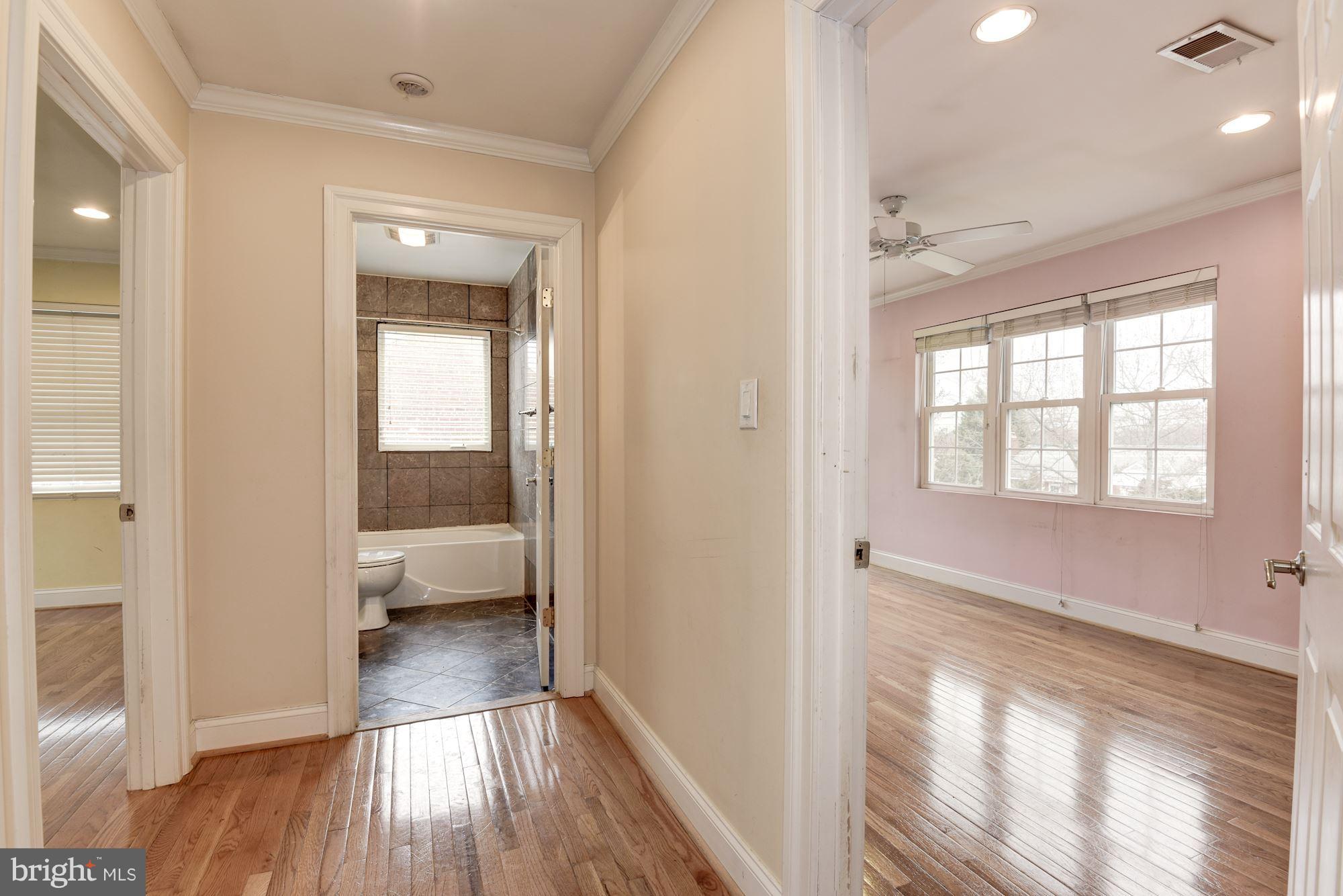 6006 Craig Street Springfield, VA 22150 - Photo 21 of 29 Interior (General)