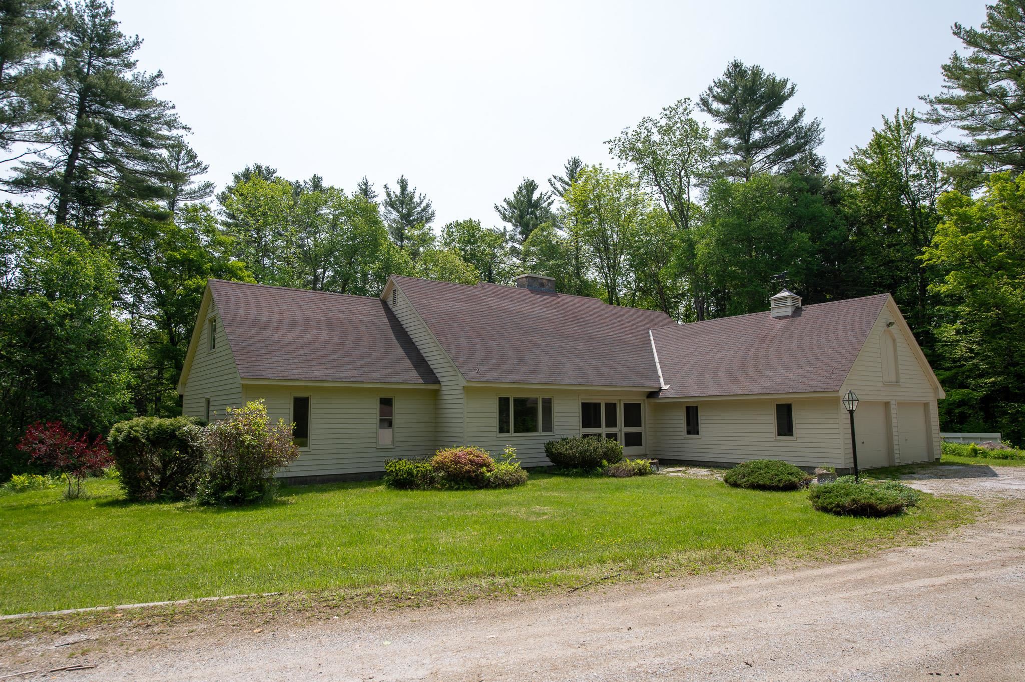 573 Middletown Road Londonderry, VT 05155 - Photo 1 of 48 Gallery Image 1