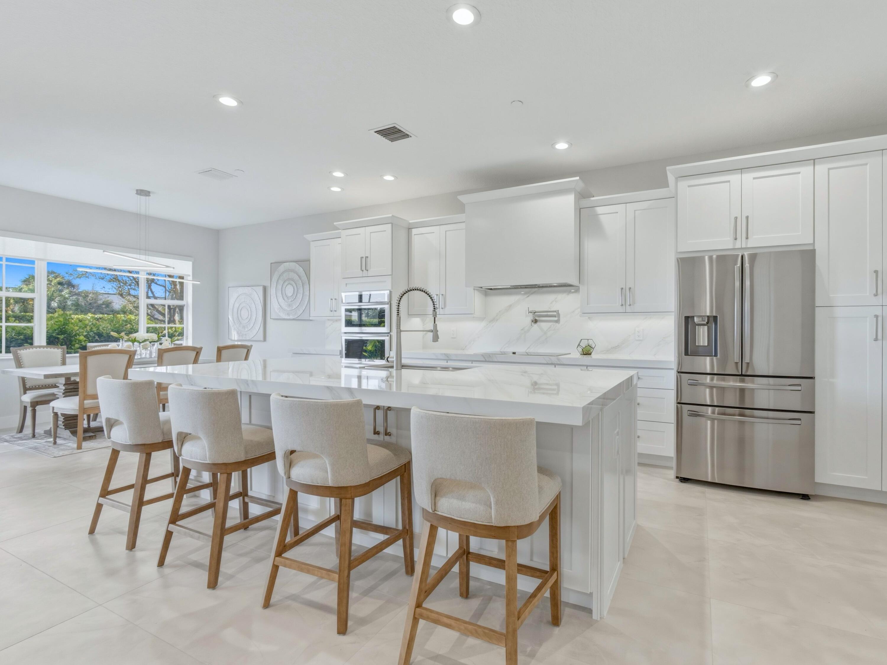 34 Lancaster Road Boynton Beach, FL 33426 - Photo 4 of 57 Breakfast Bar Kitchen