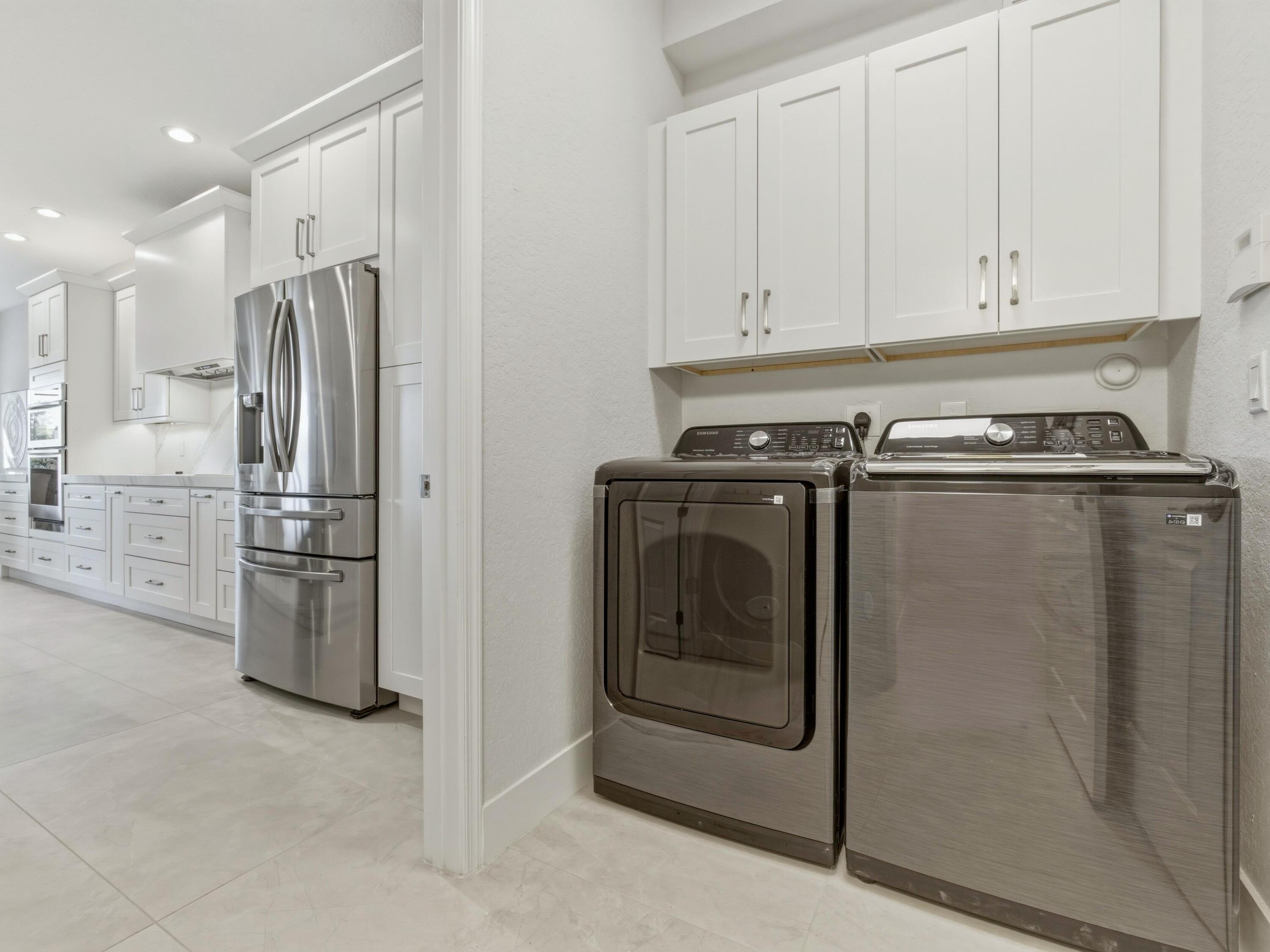 34 Lancaster Road Boynton Beach, FL 33426 - Photo 9 of 57 Laundry Kitchen