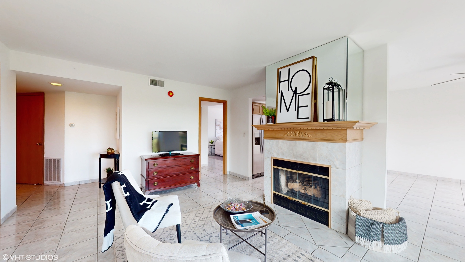 545 South River Road, Unit 705 Des Plaines, IL 60016 - Photo 6 of 28 Gallery Image 6