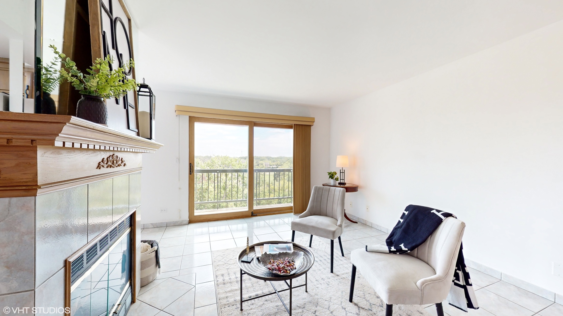 545 South River Road, Unit 705 Des Plaines, IL 60016 - Photo 7 of 28 Gallery Image 7