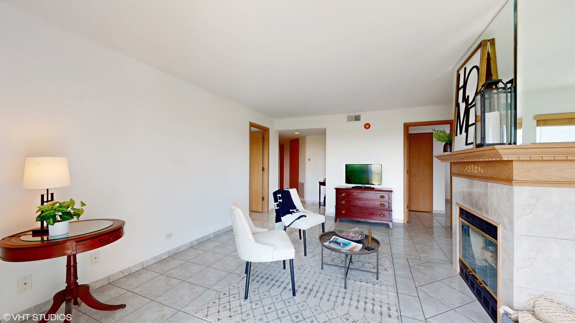 545 South River Road, Unit 705 Des Plaines, IL 60016 - Photo 9 of 28 Gallery Image 9