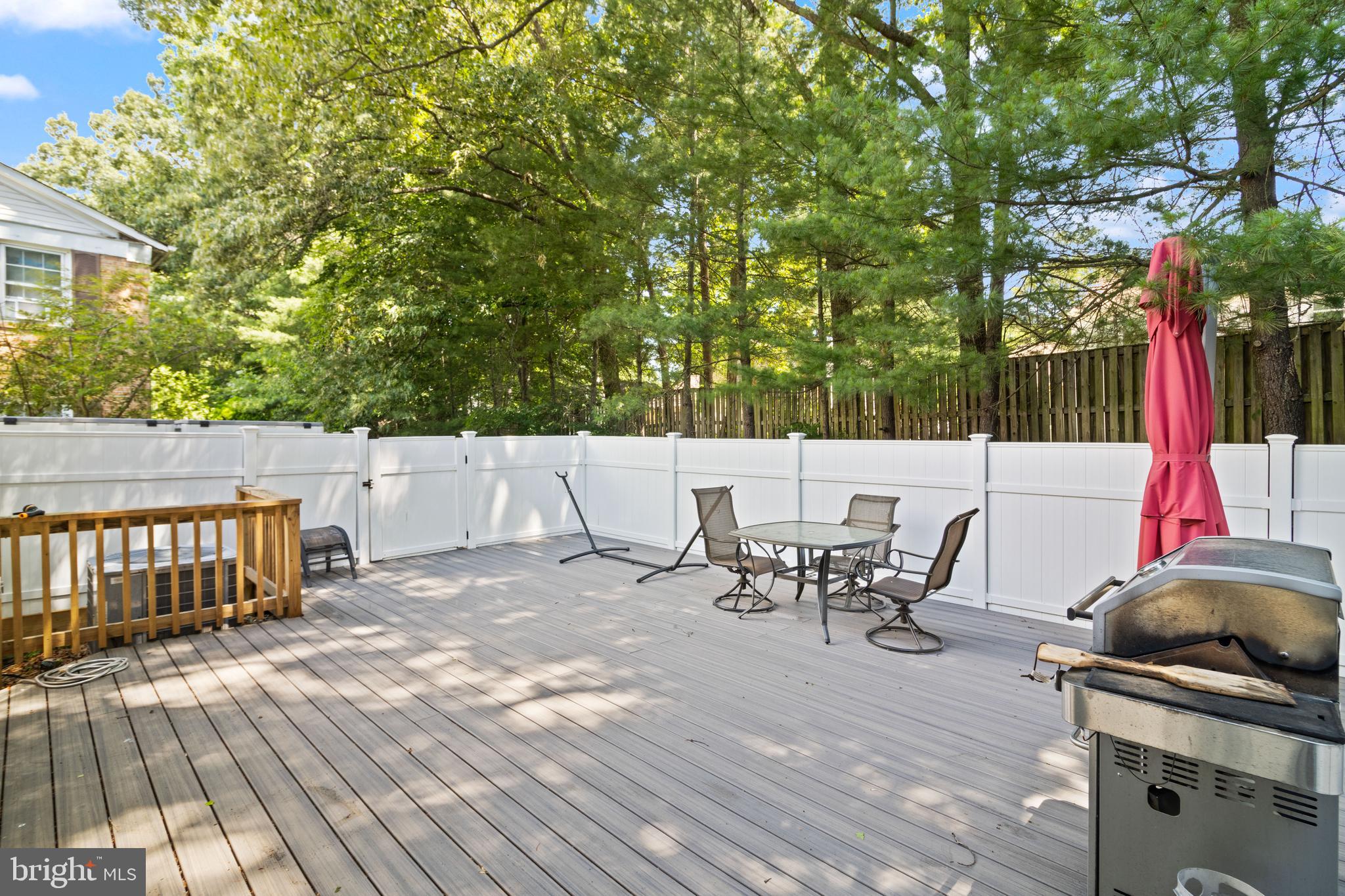 8573 Tyrolean Way Springfield, VA 22153 - Photo 23 of 32 a view of outdoor space with seating area