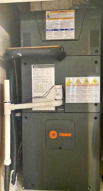 605 Colonial Drive, Unit 5 Fort Walton Beach, FL 32547 - Photo 24 of 31 a view of washer and dryer