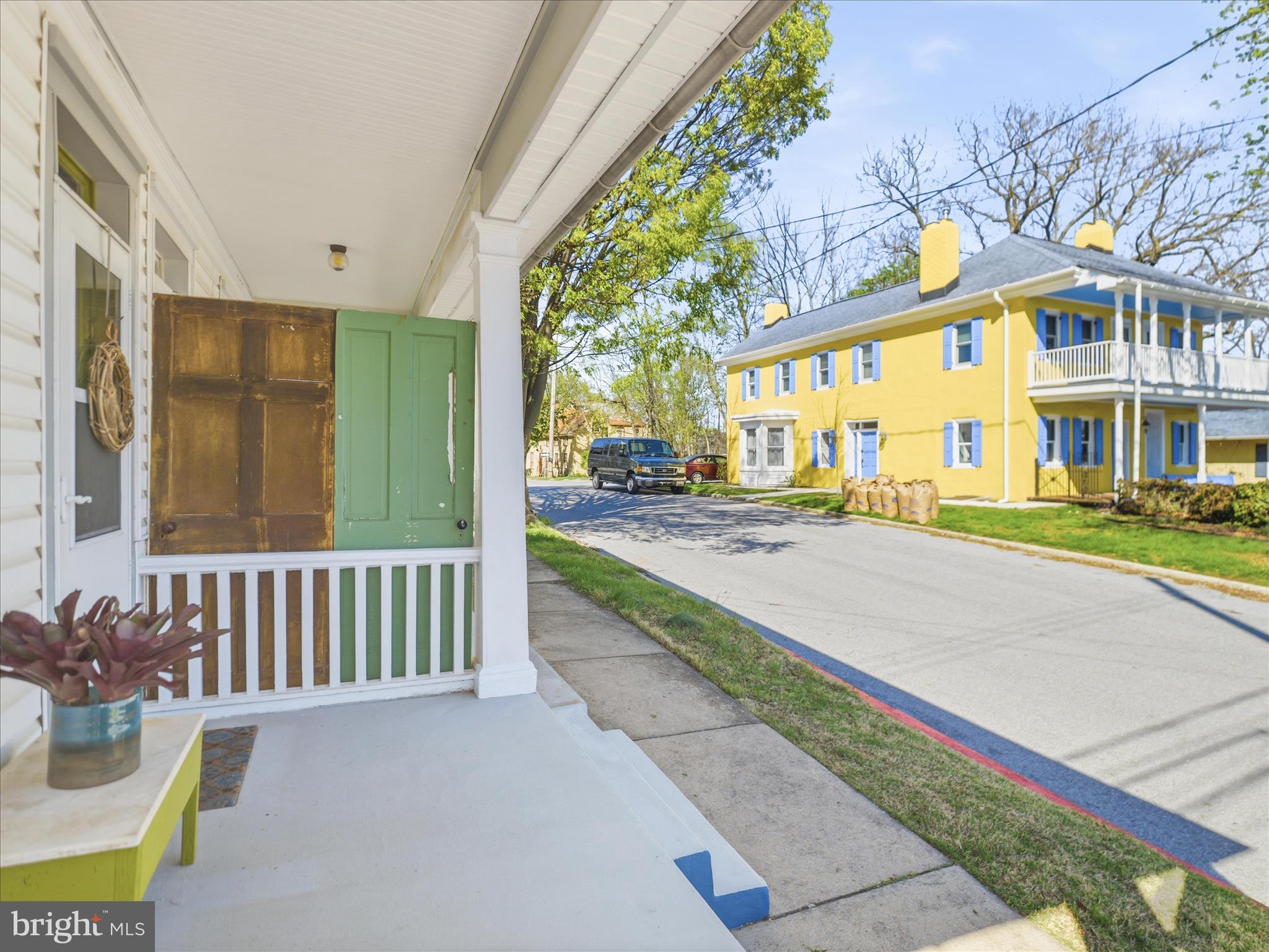 14 South High Street Funkstown, MD 21734 - Photo 5 of 33 a view of a building with a yard