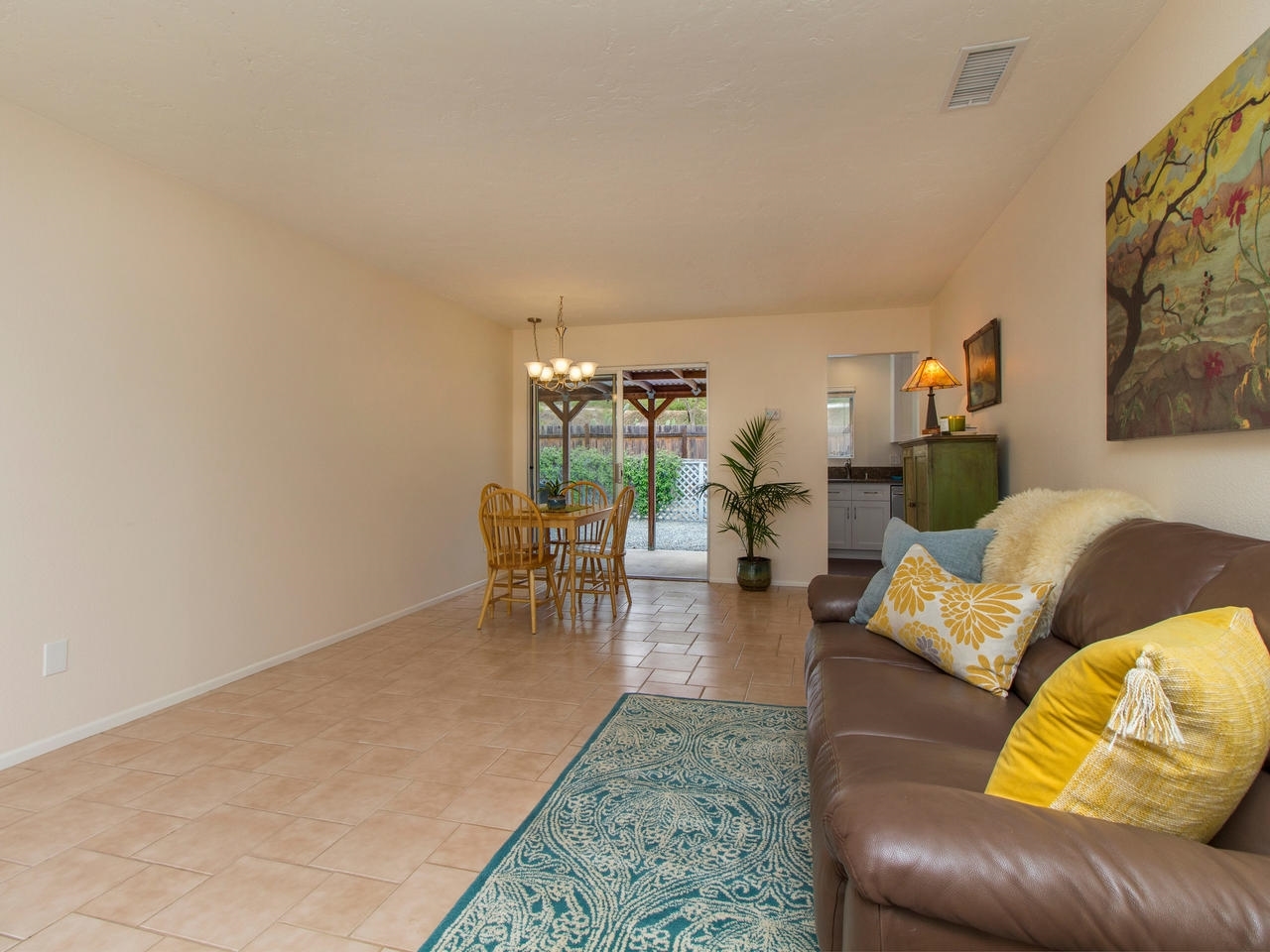 4554 Sunrise Ridge Oceanside, CA 92056 - Photo 6 of 23