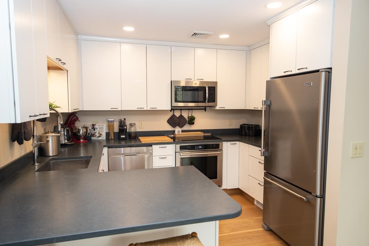 934 East Ash Road, Unit 15 Plymouth, VT 05056 - Photo 16 of 38