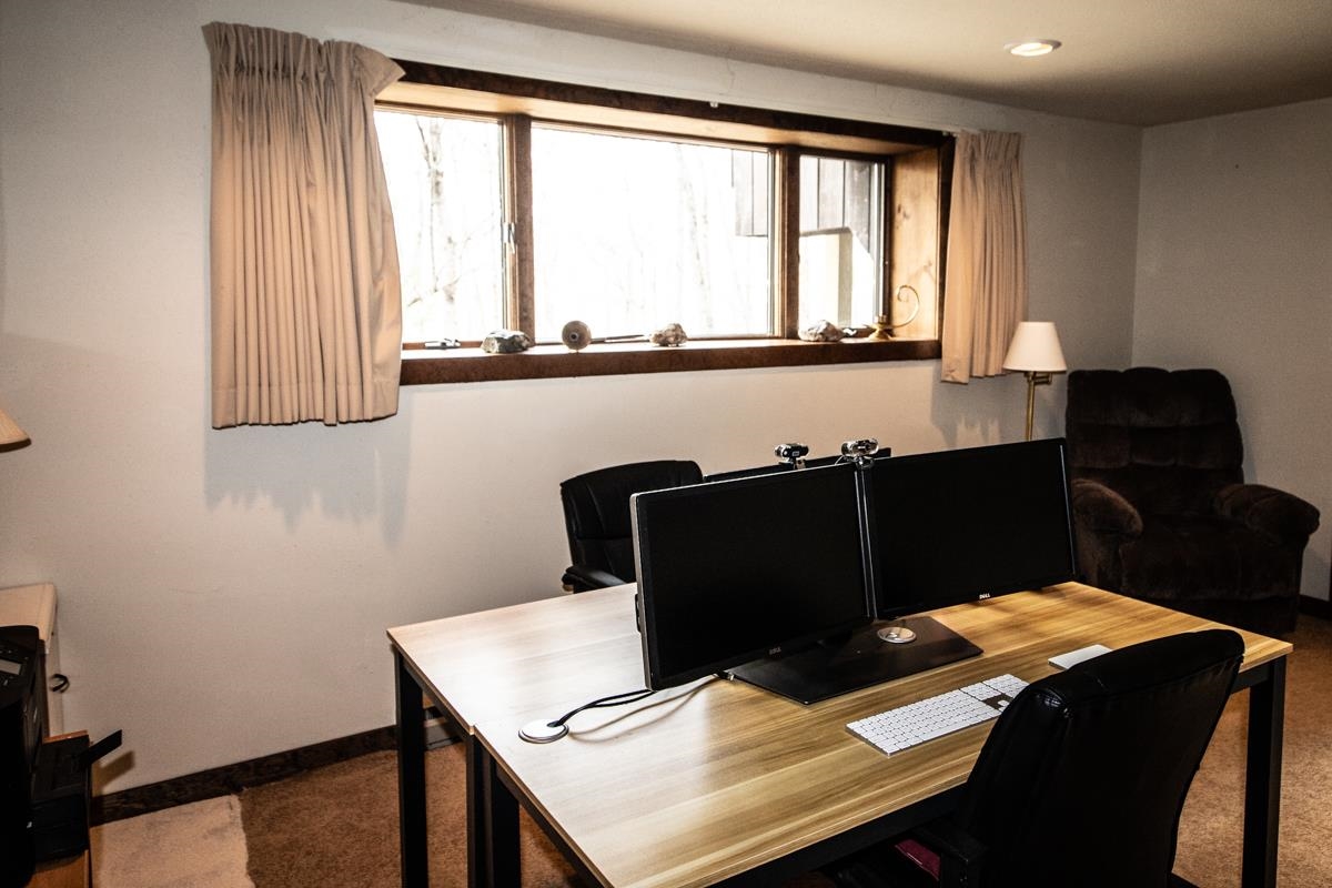 934 East Ash Road, Unit 15 Plymouth, VT 05056 - Photo 24 of 38