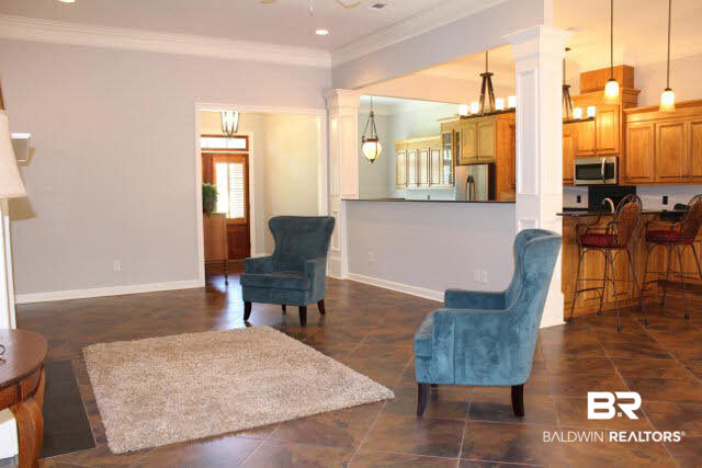 8643 Pine Run Daphne, AL 36527 - Photo 6 of 45 Family Room