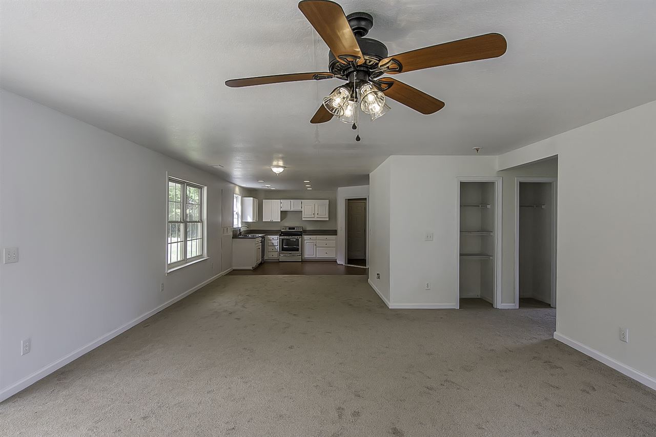 456 North Rutherford Road Greer, SC 29651 - Photo 12 of 20