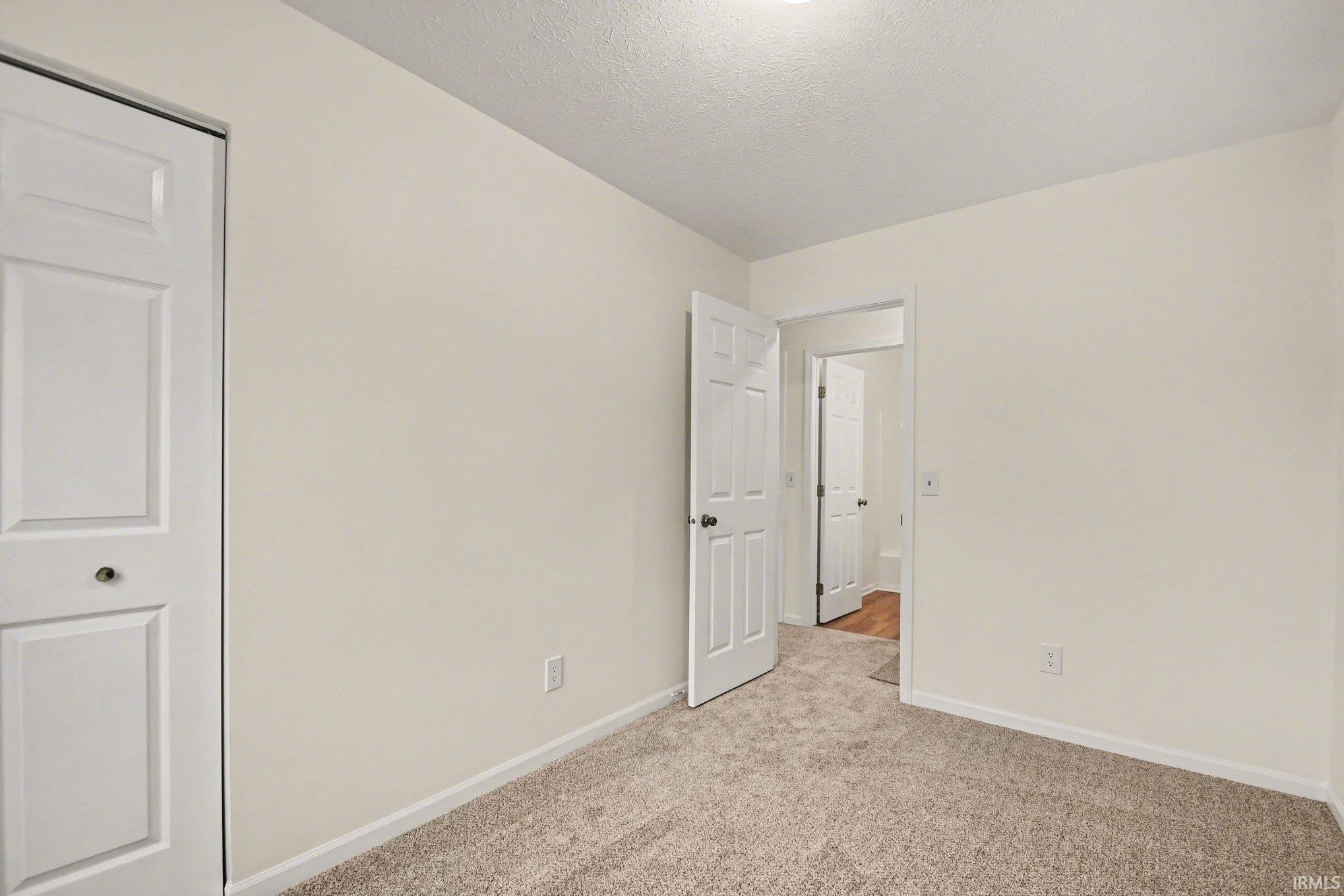 329 West 9th Street Mishawaka, IN 46544 - Photo 12 of 24