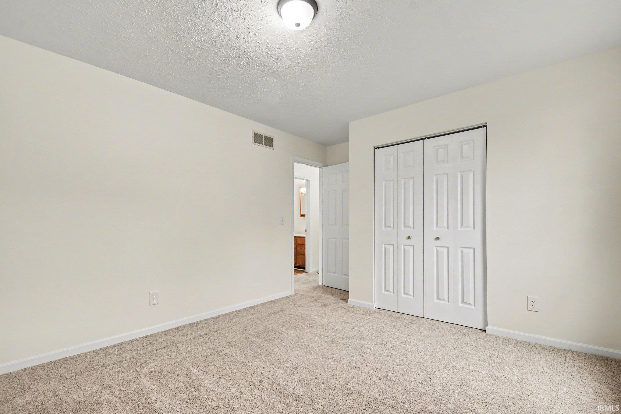 329 West 9th Street Mishawaka, IN 46544 - Photo 17 of 24