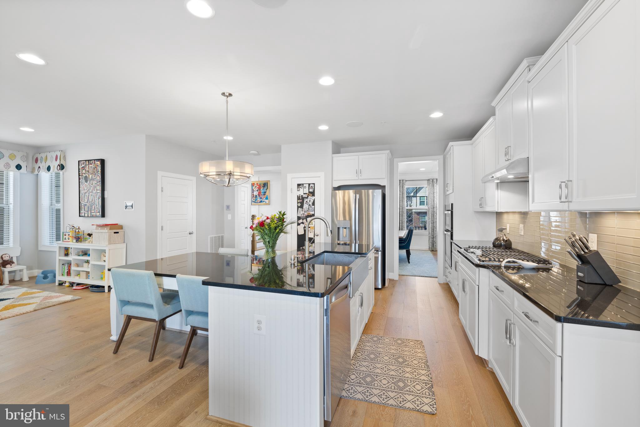 13410 Redspire Drive Silver Spring, MD 20906 - Photo 10 of 43 a kitchen with sink stove and refrigerator