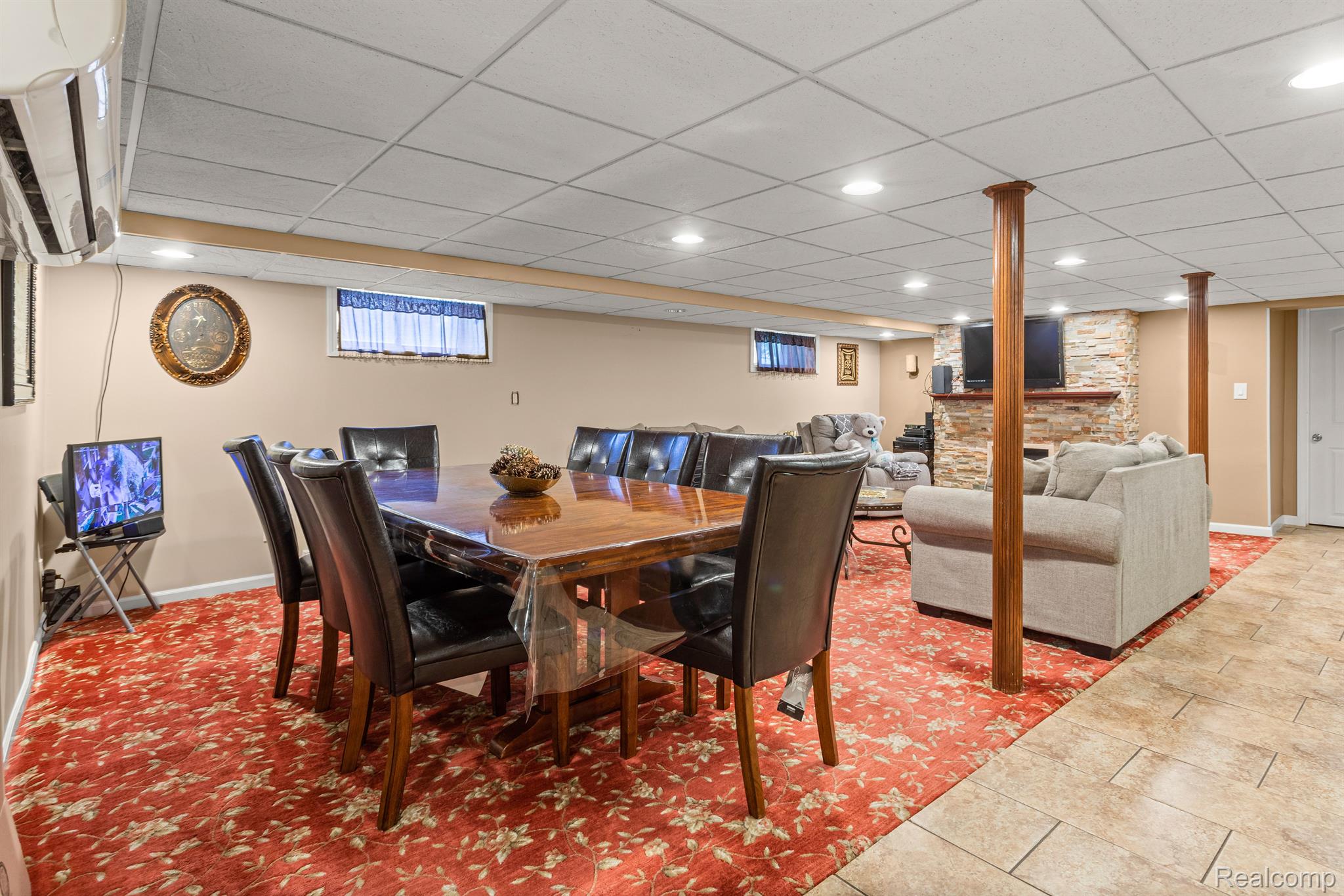 7803 Miller Road Dearborn, MI 48126 - Photo 38 of 49 Gallery Image 38