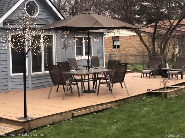 3808 Ellisia Road Commerce Township, MI 48382 - Photo 10 of 41 image0 (3).jpeg