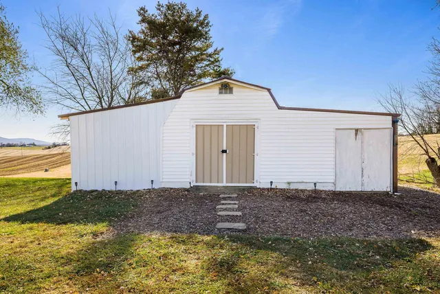 $310,000 | 3432 Lawyer Road, McGaheysville, VA 22840