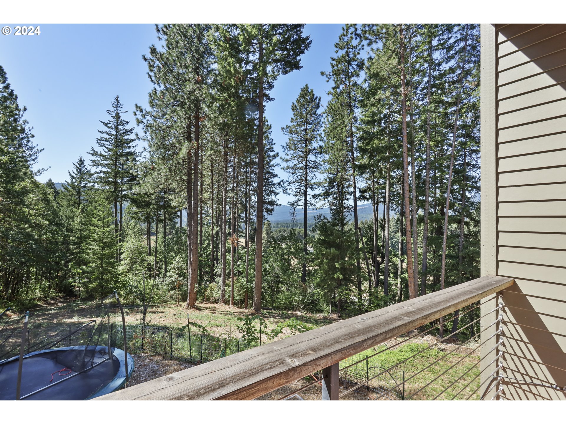 7 Rattlesnake Road White Salmon, WA 98672 - Photo 18 of 41 a view of a forest from a balcony