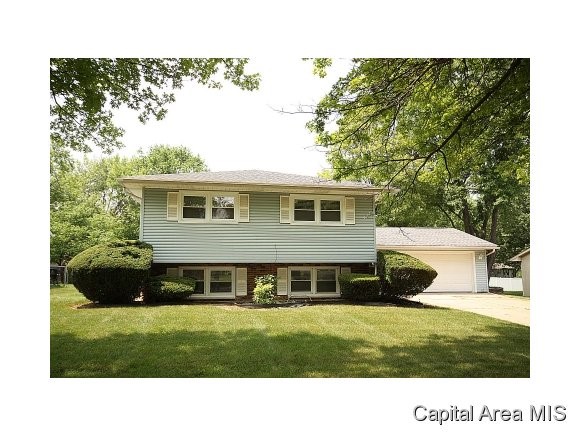 37 Drawbridge Road Springfield, IL 62704 - Photo 1 of 24