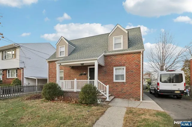 $650,000 | 102 Sheridan Avenue, Clifton, NJ 07011
