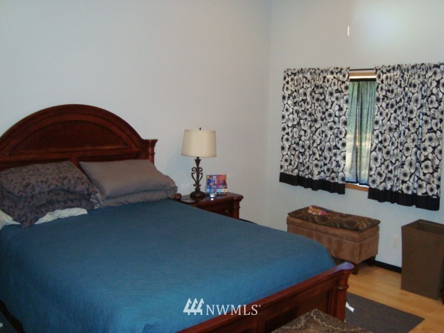 8033 Banner Road Southeast Port Orchard, WA 98367 - Photo 17 of 25 Gallery Image 17
