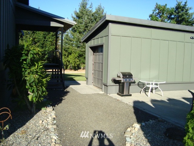 8033 Banner Road Southeast Port Orchard, WA 98367 - Photo 5 of 25 Gallery Image 5