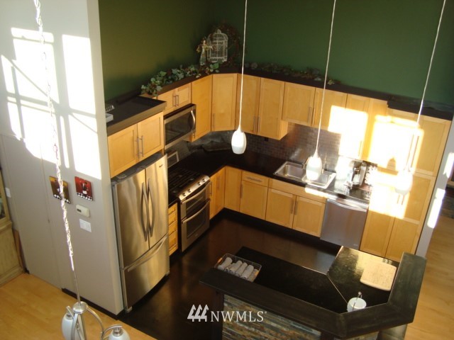 8033 Banner Road Southeast Port Orchard, WA 98367 - Photo 10 of 25 Gallery Image 10