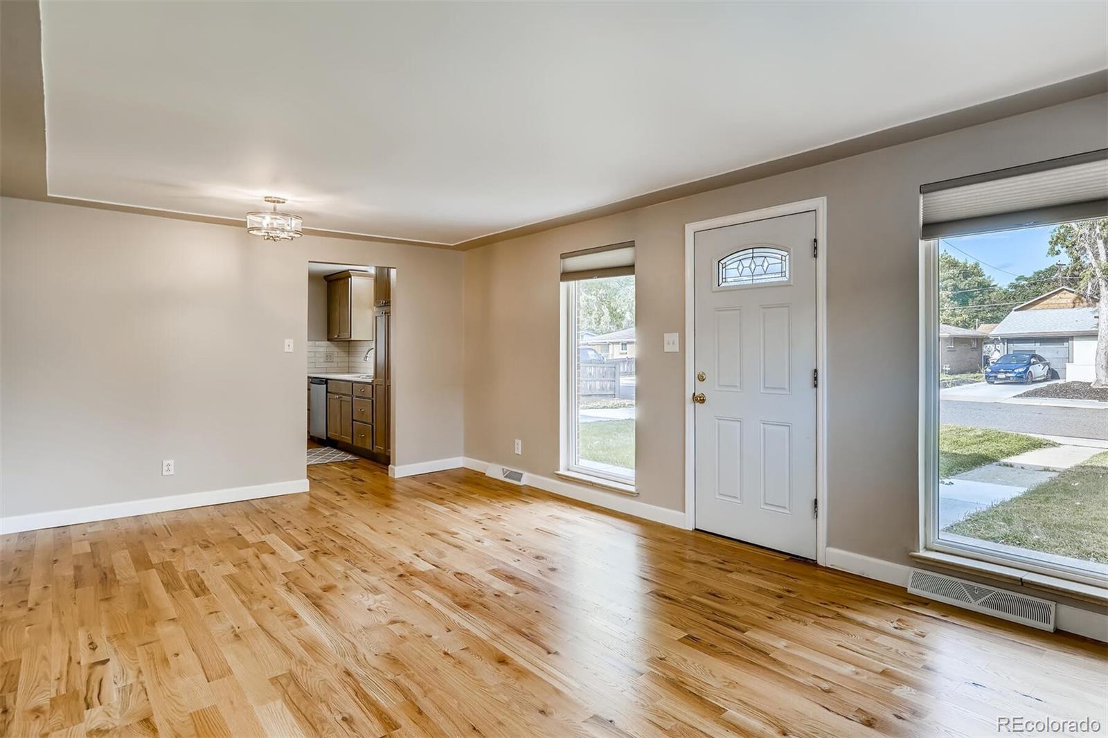 4746 Carr Street Wheat Ridge, CO 80033 - Photo 5 of 28 Gallery Image 5