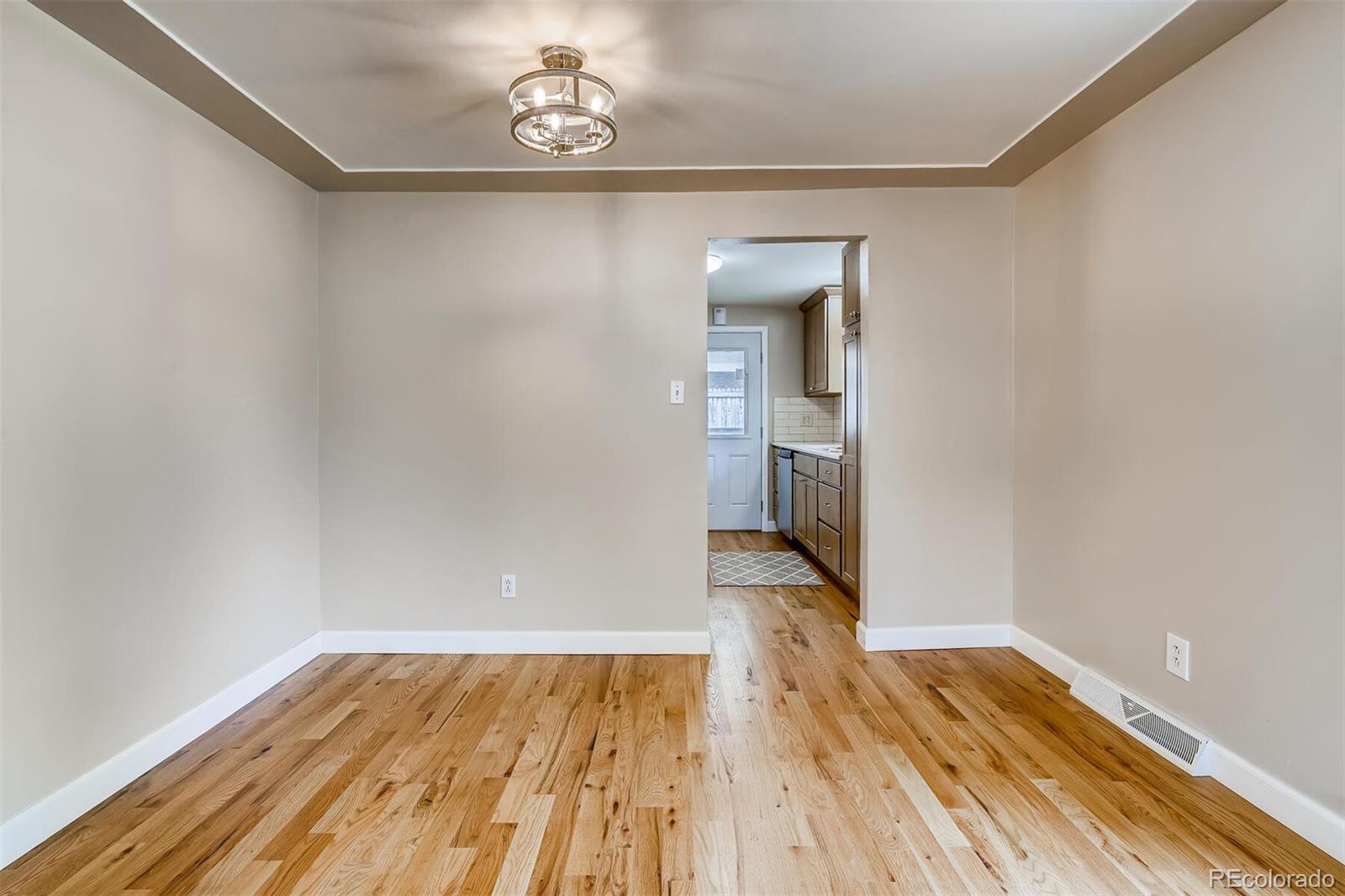 4746 Carr Street Wheat Ridge, CO 80033 - Photo 8 of 28 Gallery Image 8