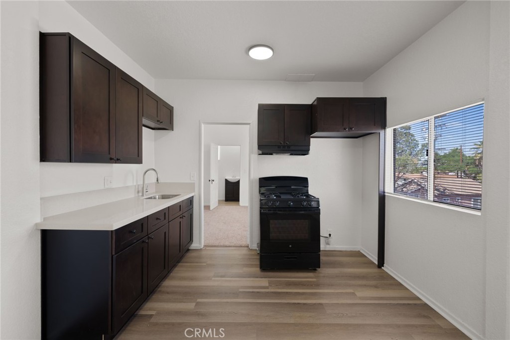 927 Orange Street, Unit 5 Redlands, CA 92374 - Photo 6 of 12