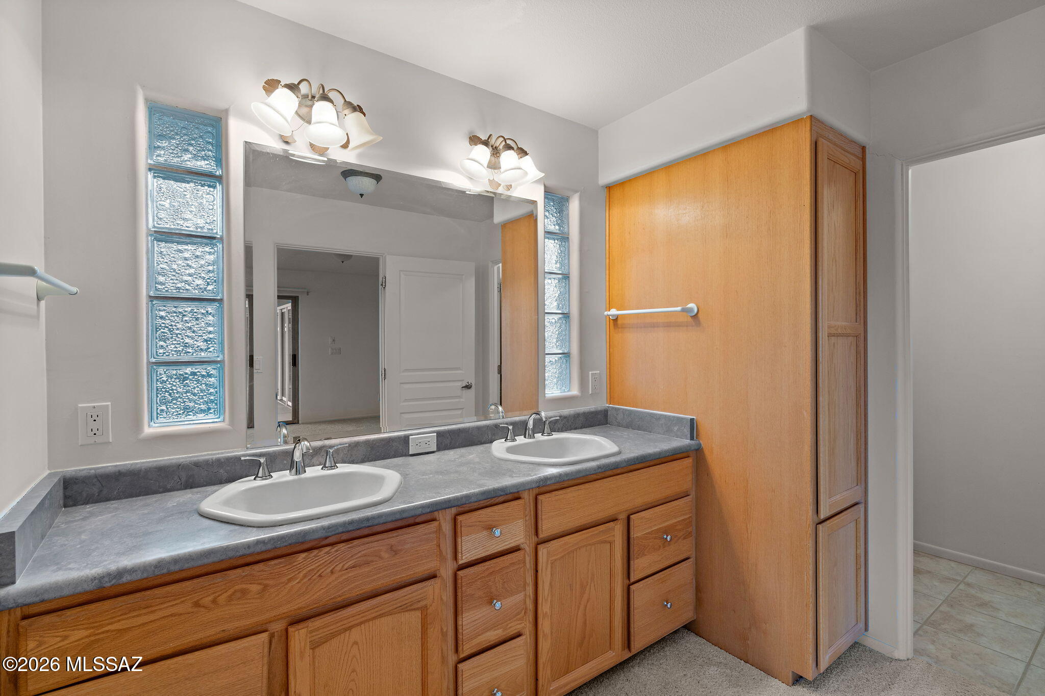 564 East Drawdown Trail Vail, AZ 85641 - Photo 27 of 41