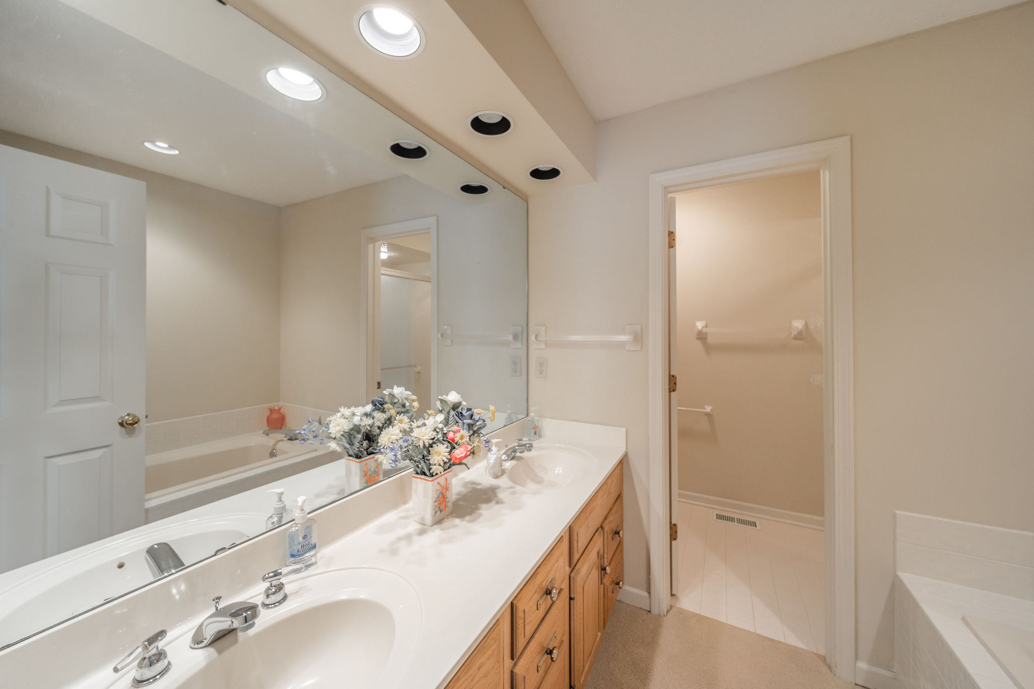 12240 Brompton Road Carmel, IN 46033 - Photo 24 of 39 Gallery Image 24