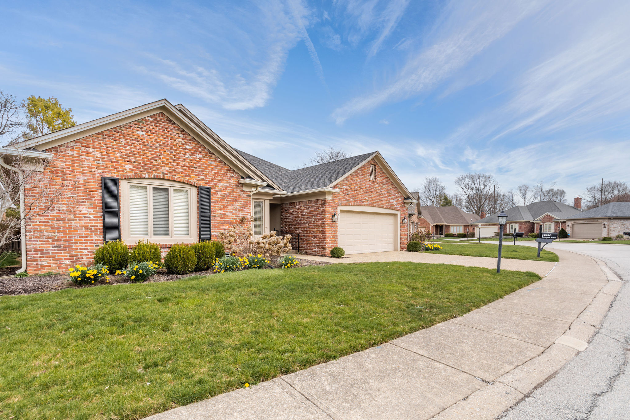 12240 Brompton Road Carmel, IN 46033 - Photo 4 of 39 Gallery Image 4