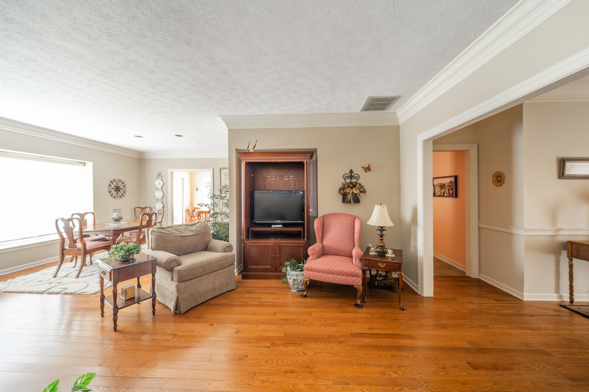 12240 Brompton Road Carmel, IN 46033 - Photo 10 of 39 Gallery Image 10