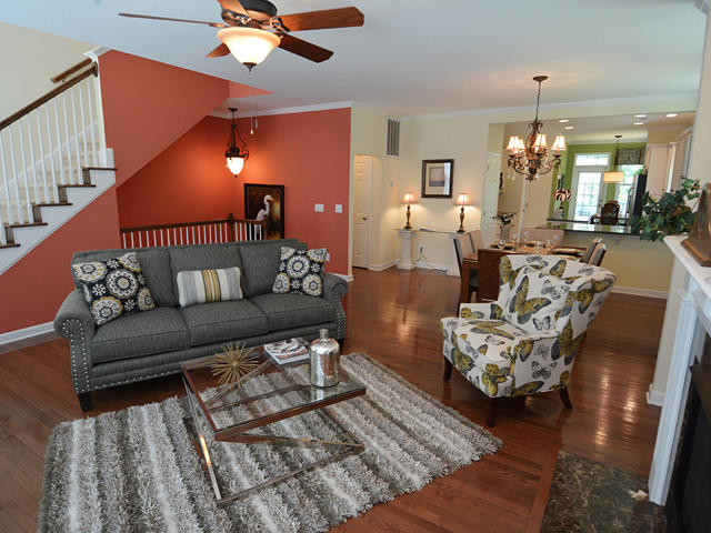 192 Fair Sailing Road Mount Pleasant, SC 29466 - Photo 8 of 18 192_fair_sailin_living_02_MLS