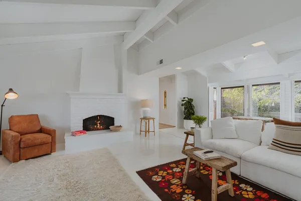 $13,999,000 | 3330 Foothill Road, Carpinteria, CA 93013