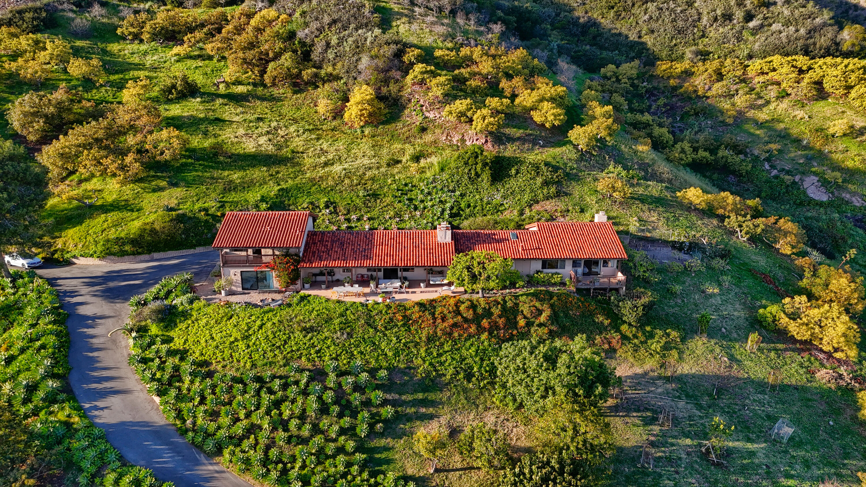 3330 Foothill Road Carpinteria, CA 93013 - Photo 5 of 78 Aerial7