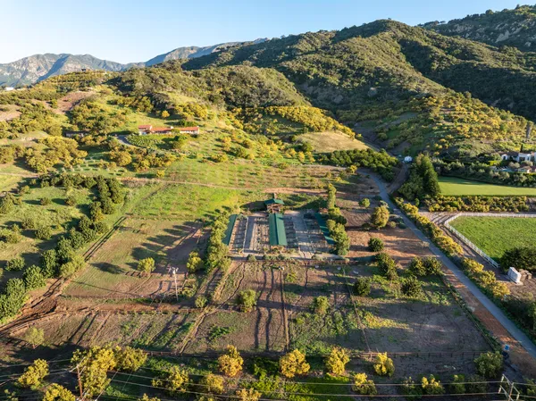 $13,999,000 | 3330 Foothill Road, Carpinteria, CA 93013