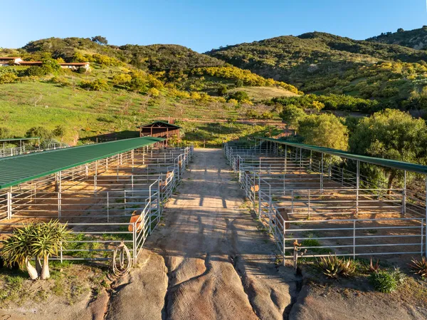 $13,999,000 | 3330 Foothill Road, Carpinteria, CA 93013