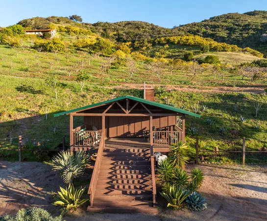 $13,999,000 | 3330 Foothill Road, Carpinteria, CA 93013