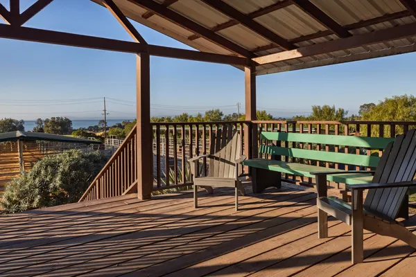 $13,999,000 | 3330 Foothill Road, Carpinteria, CA 93013