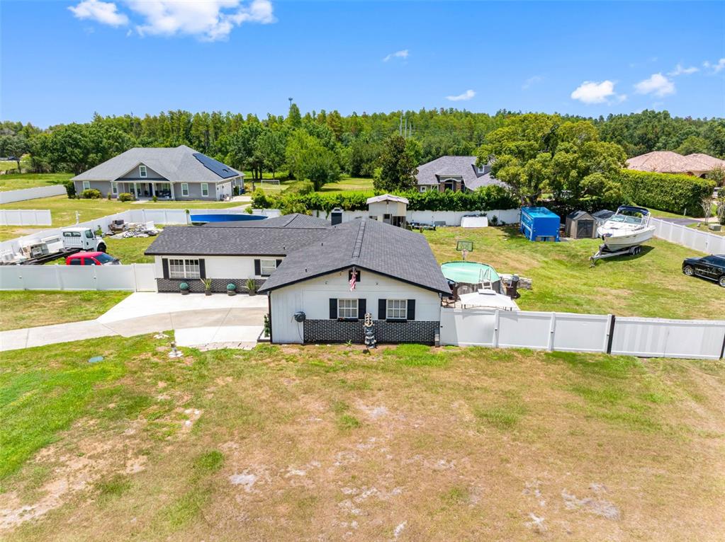 5515 Lake Le Clare Road Lutz, FL 33558 - Photo 47 of 59