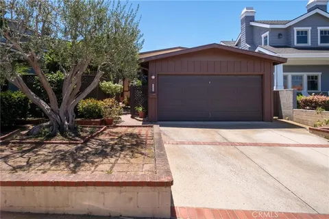 $2,699,000 | 652 35th Street, Manhattan Beach, CA 90266